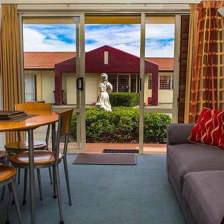 Bella Tuscany Motor Lodge Napier Extérieur photo