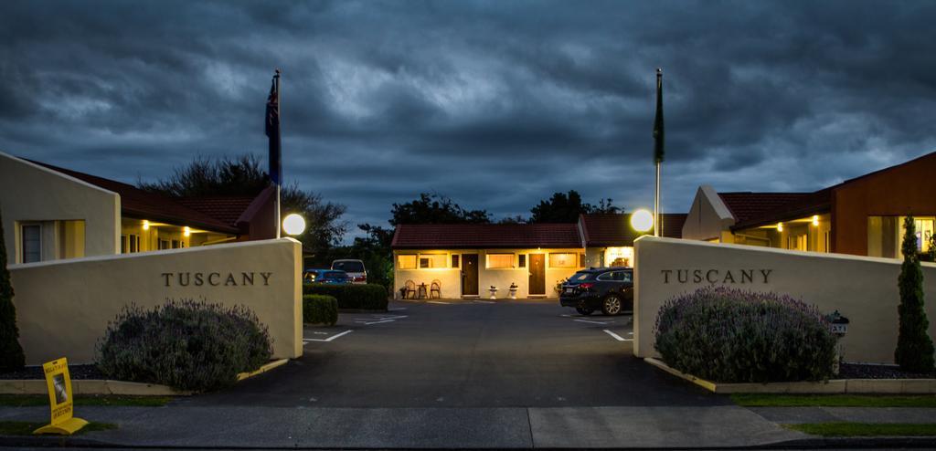 Bella Tuscany Motor Lodge Napier Extérieur photo